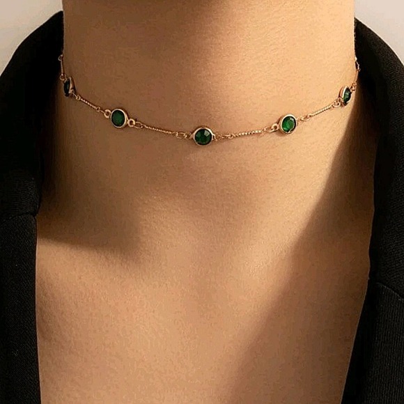 Emerald Green Gold Plated Choker Matching Bracelet Set - Picture 2 of 9